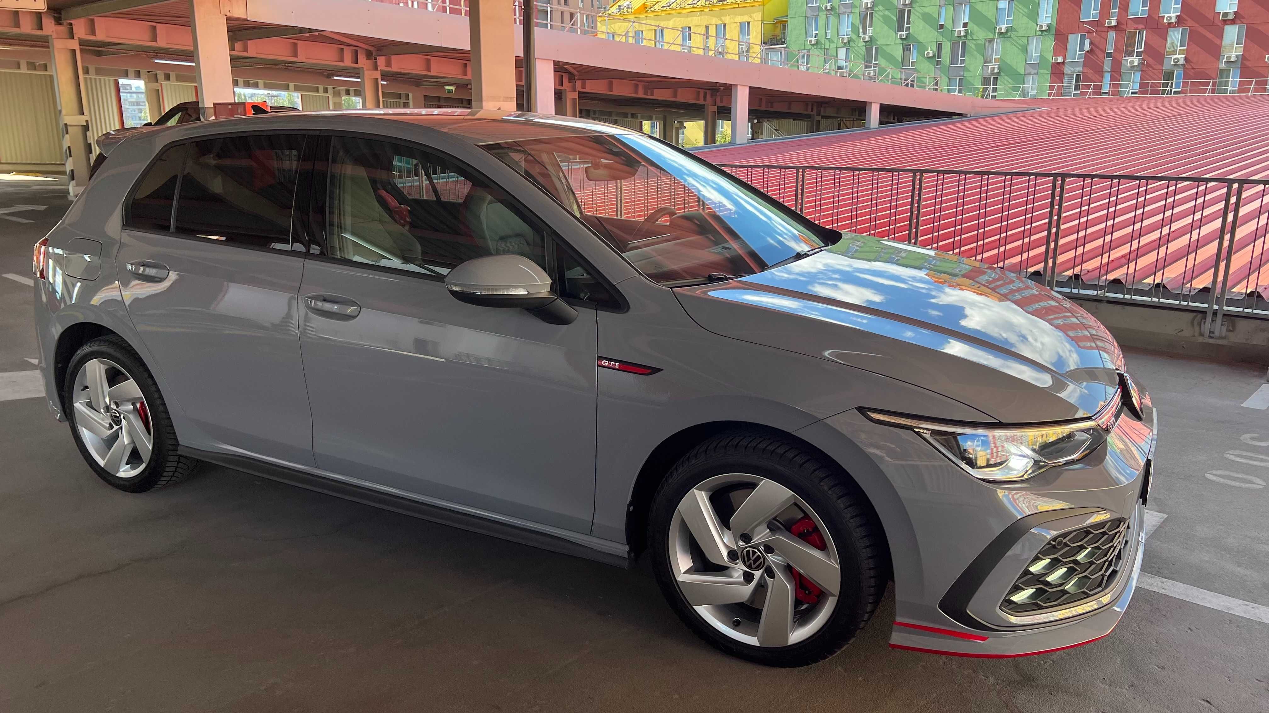 Запах та стан нового авто! VOLKSWAGEN Golf GTI 8. 18223 км.