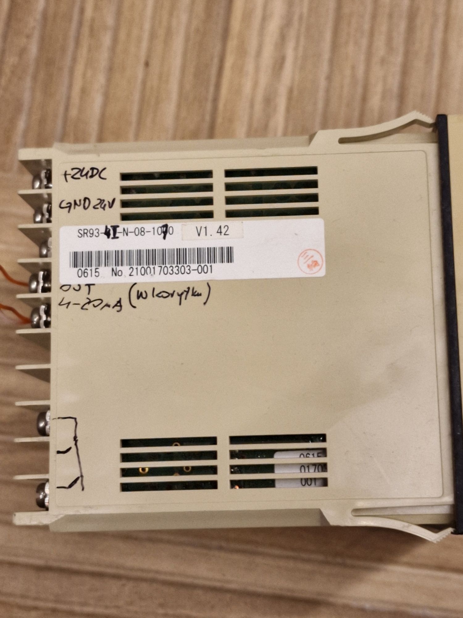 Regulator PID shimaden
