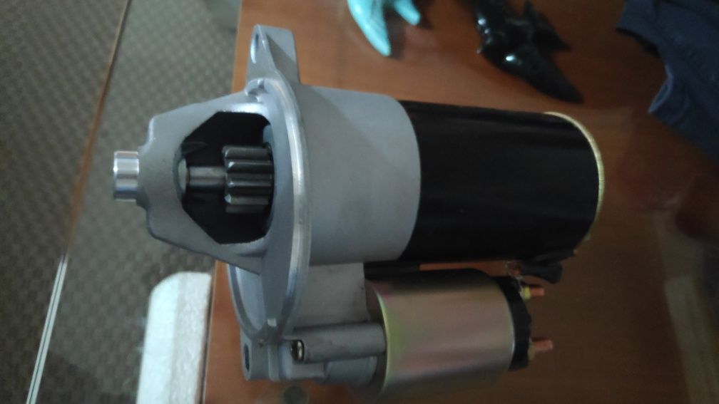 Motor de arranque auto