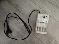 Зарядний пристрій ufo charger для акумуляторів типу АА/ААА