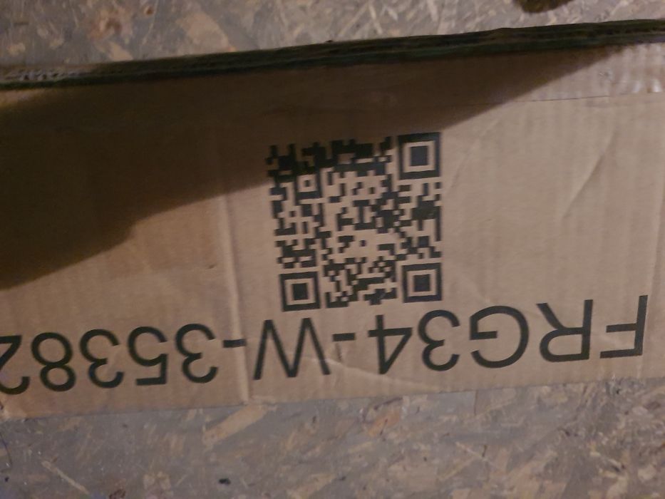 Stojak regał składający się z półek do szafy zestaw mocowań nowe