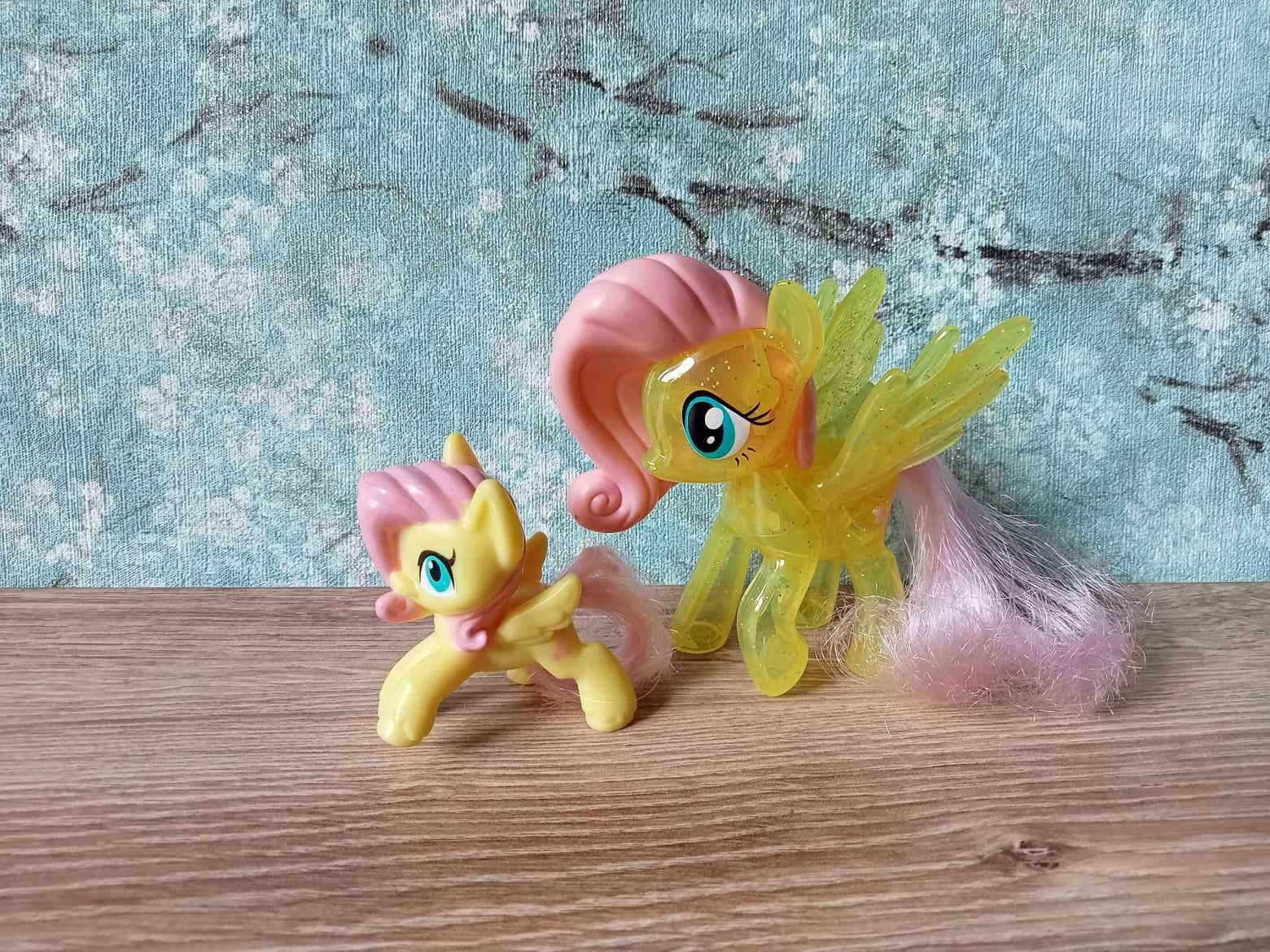 Fluttershy. 2 kucyki-pegazy, My Little Pony, oryginalne.