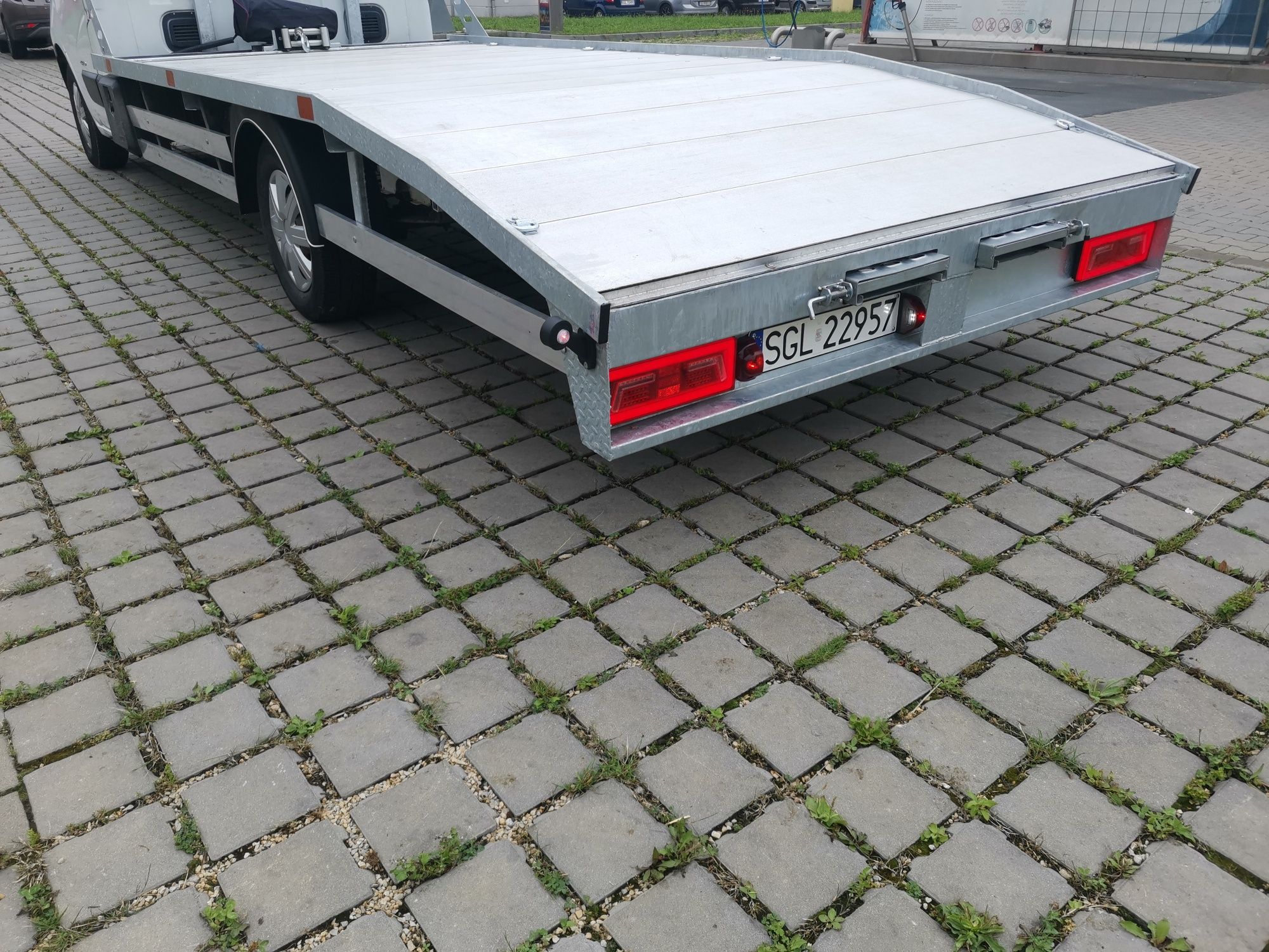 Wynajem Autolawet 3.5-12t DMC Laweta Lawety Transport