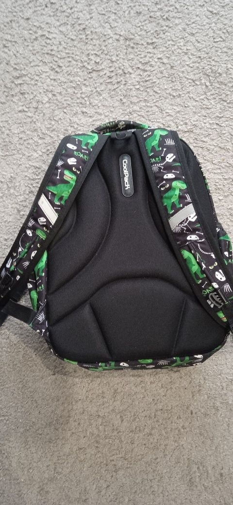 Plecak Coolpack do klasy 1-3 dinozaury jak nowy