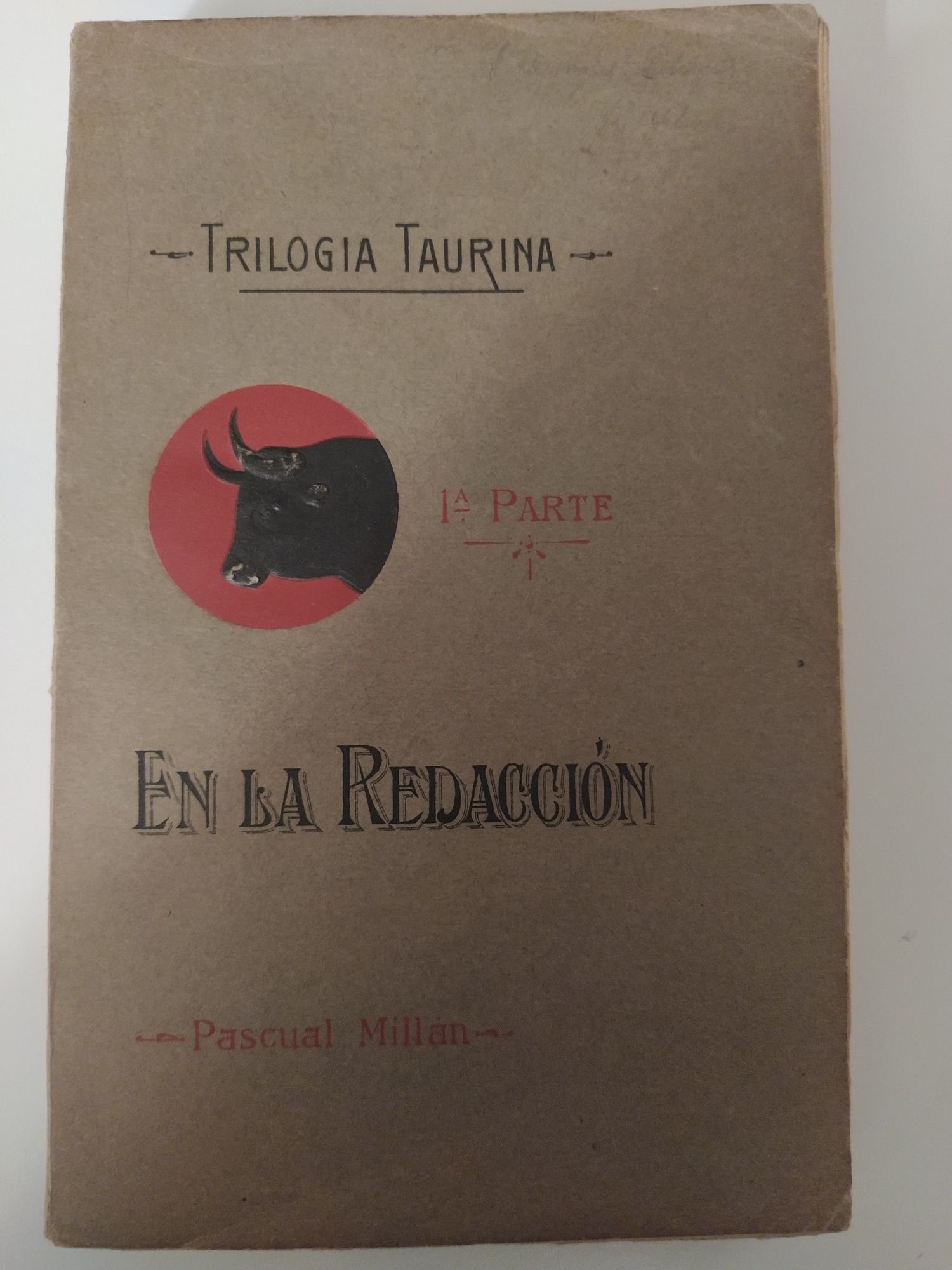 Trilogia Taurina - En la Redacción (1a parte)