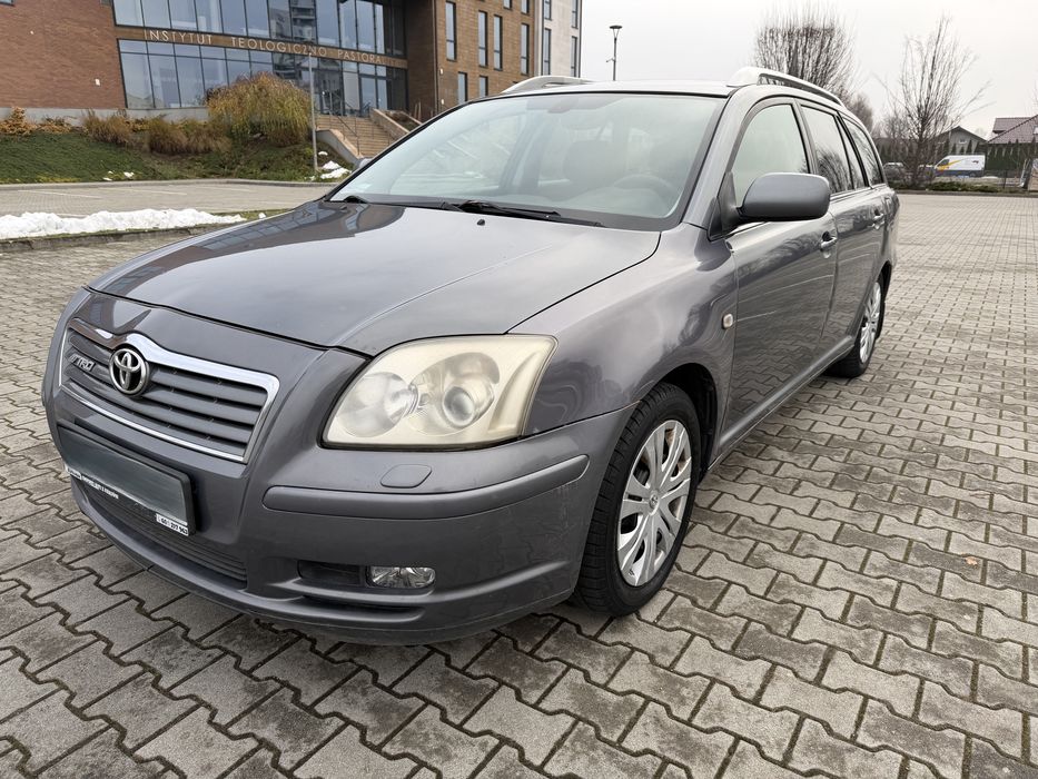 Toyota Avensis 1.8 T25