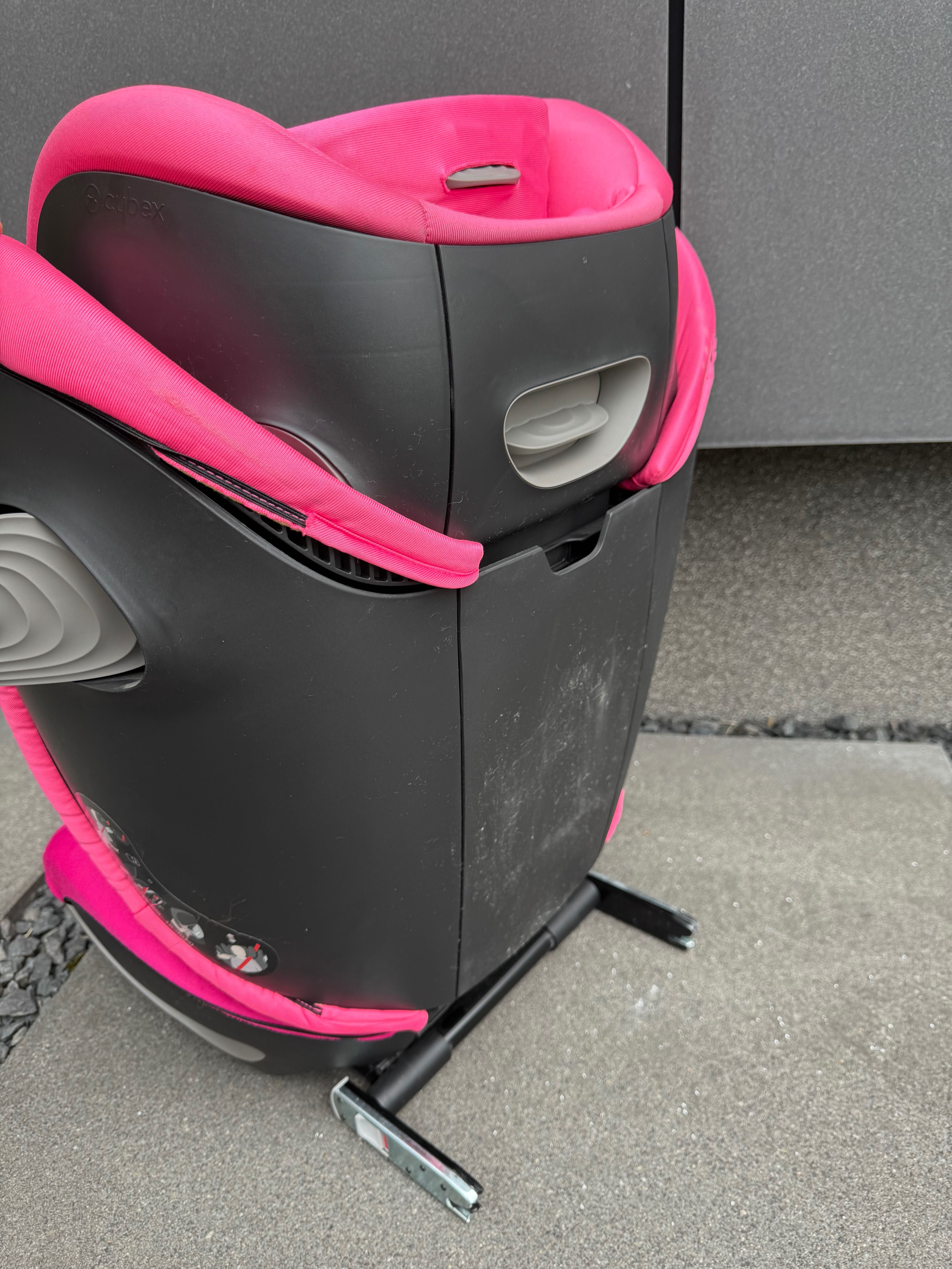 Fotelik Cybex S-fix Solution