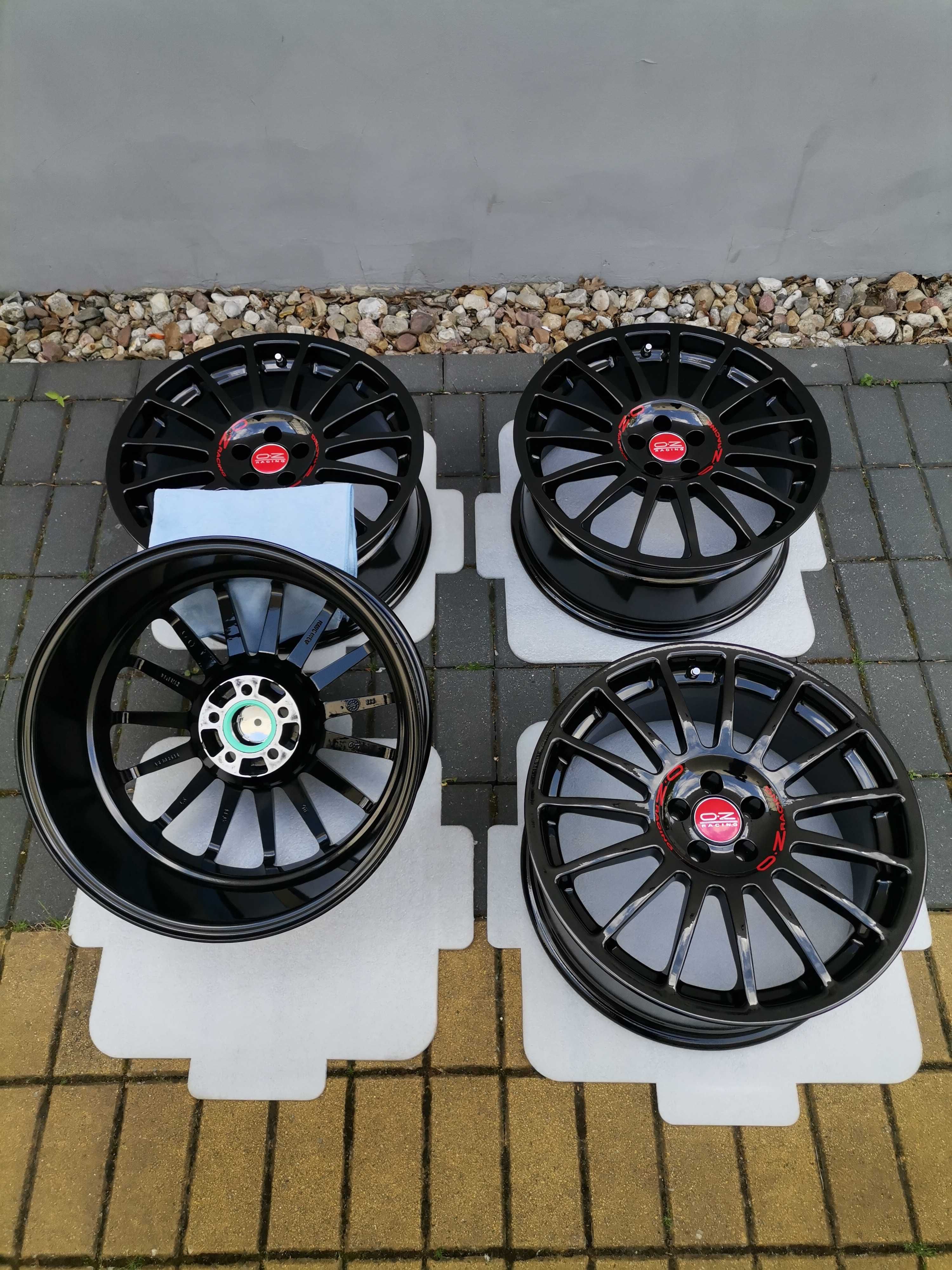 18'' 5x100 Oz Czarny fortepian Śliczne Vw Skoda Audi Subaru.