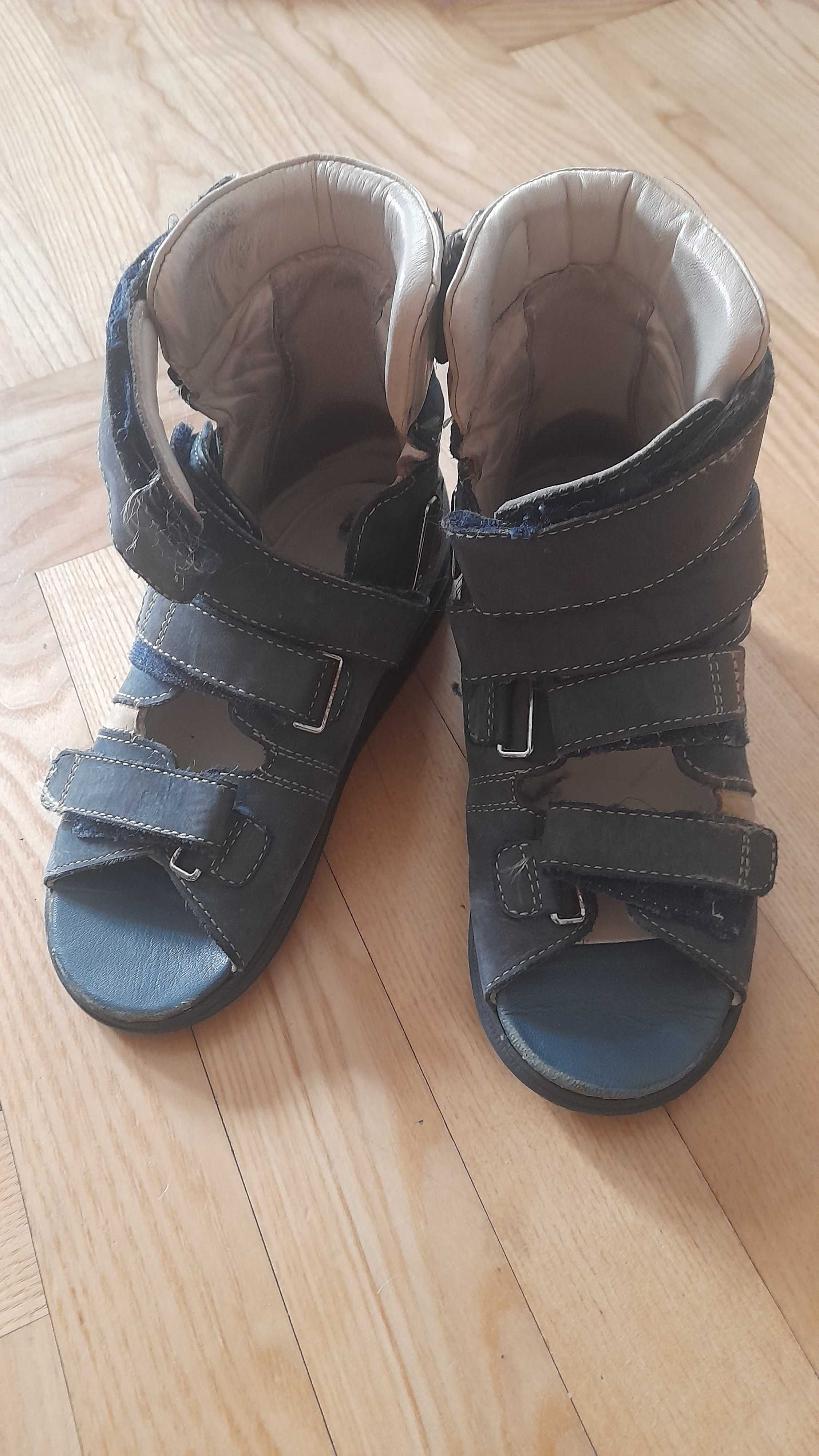 Buty ortopedyczne MEMO rozm.33