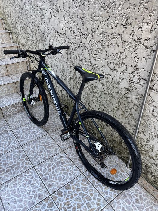 Bicicleta rockrider ST530 praticamente nova