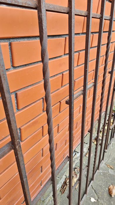 Решётки на окна 2шт, квадрат 14, 1м*1,6м, б/у