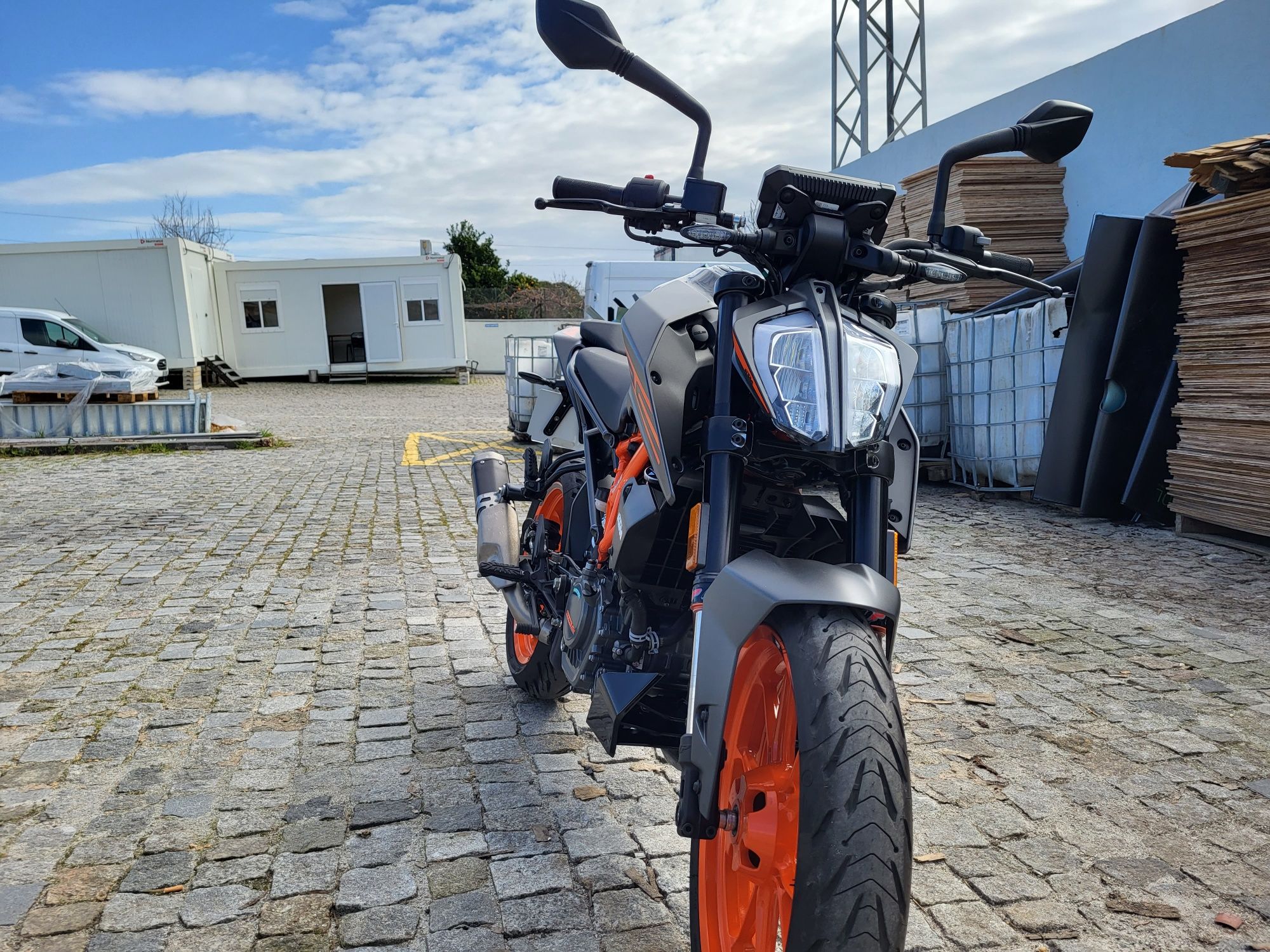 KTM duke 125, ano 2023