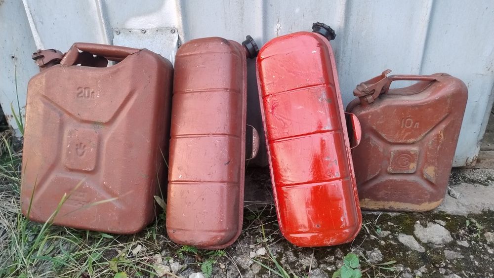 Каністра металева 20 л 10 л