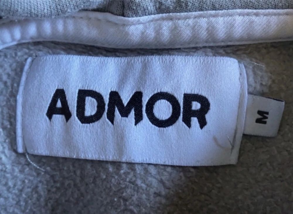 Szara bluza admor
