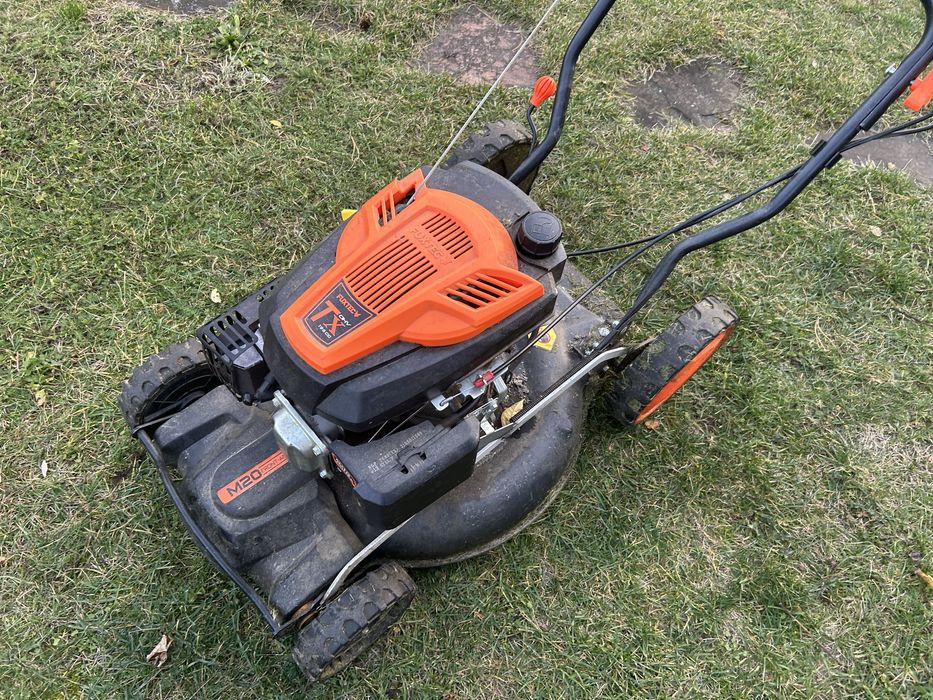 Kosiarka spalinowa FyxTec 196 cc 4.4kw