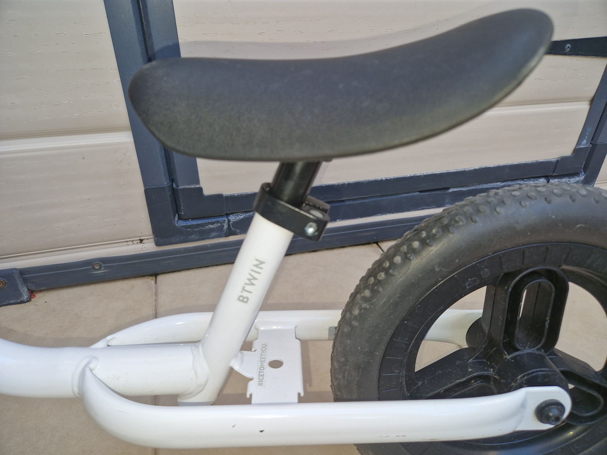 Bicicleta de apendizagem criança