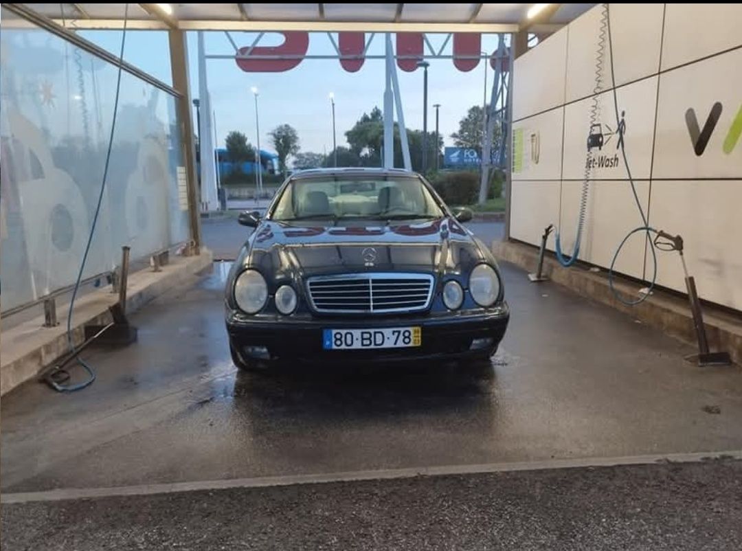 Mercedes CLK 200 (não é Kompressor) com Junta da Colaça queimada