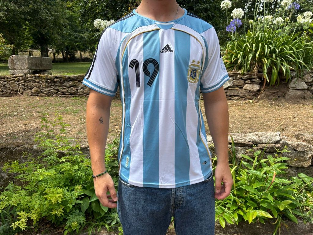 Camisola de futebol retro Argentina