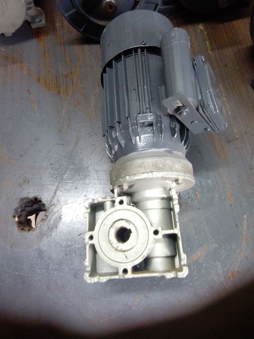 Motoreduktor.230v.