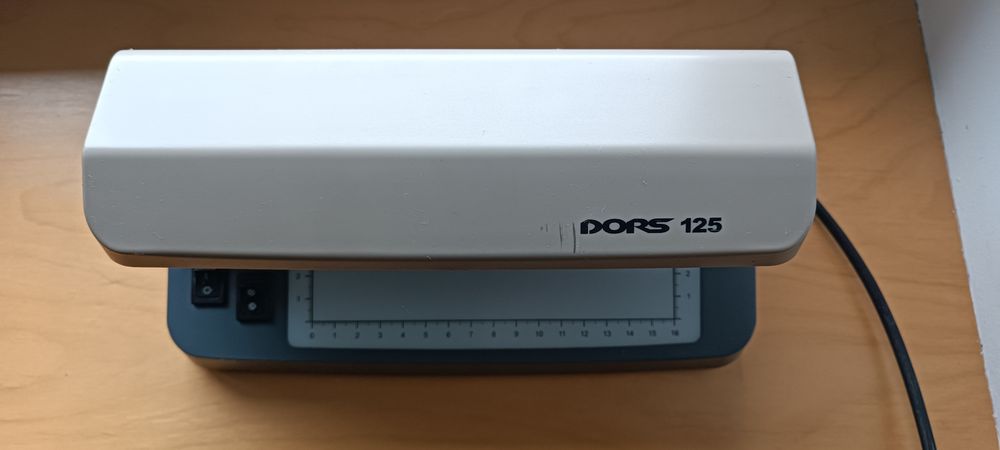 Ультрафіолетовий детектор валют dors 125