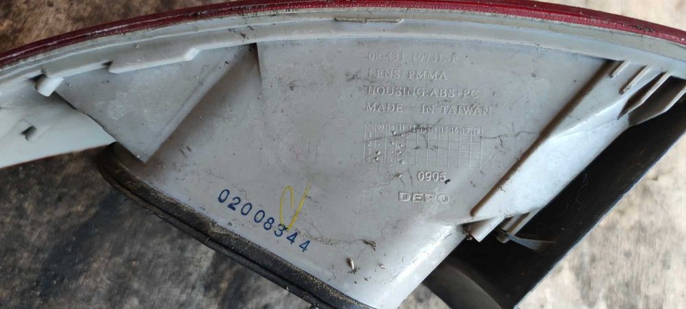 Ford Mondeo MK4 Lampa Lewa Tył Tylna Reflektor