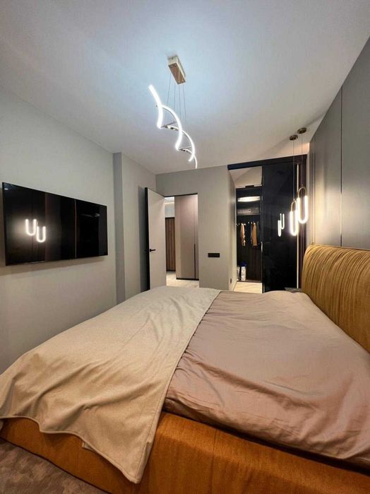 Ексклюзивна квартира з авторським ремонтом 50м2. Є гардеробна.