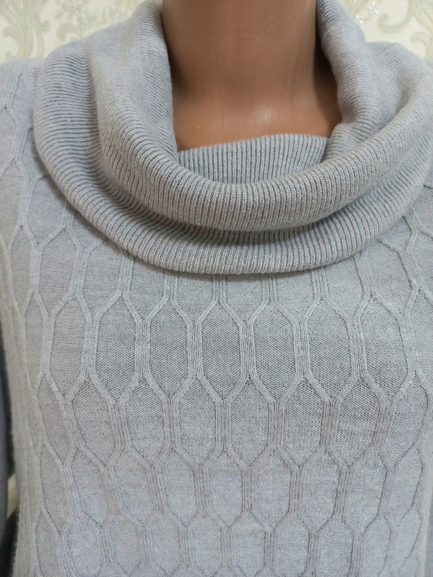 Жіночий светр великого розміру 58-60