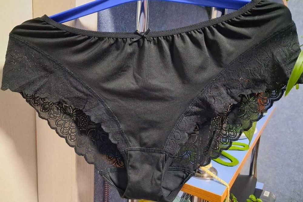 Жіночі трусики ( стринги, шорти ) великого розміру