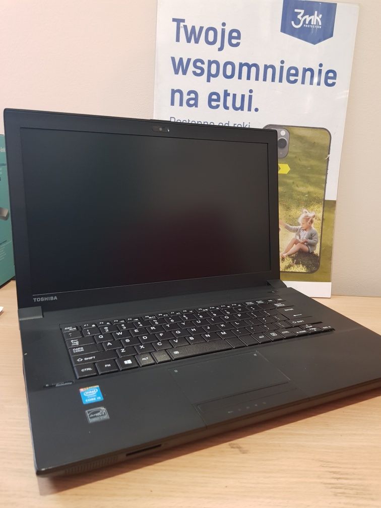 Laptop TOSHIIBA i5 gen 4 ram 8gb stan  IDEALNY