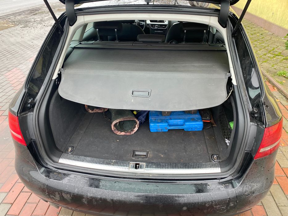 Ауді а4 б8 2011р