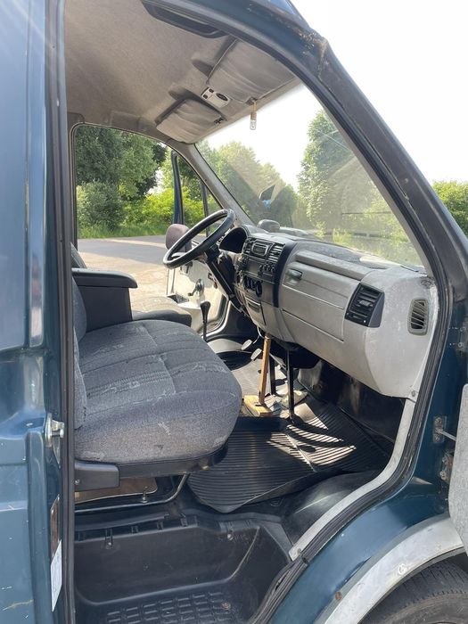 Продам ГАЗ 2705 Газель 2003