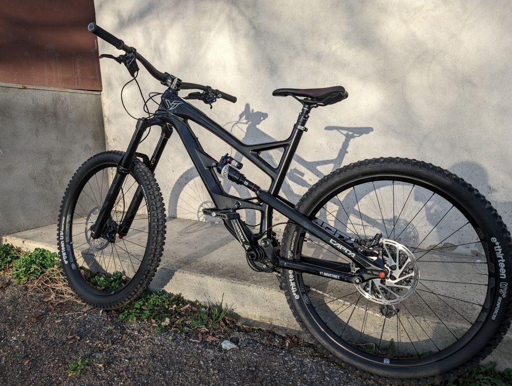 YT Capra 650b 27.5 carbon