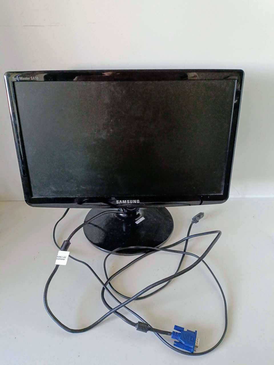 Монитор 19" Samsung SyncMaster S19A10N, Широкий 1366*768 VGA