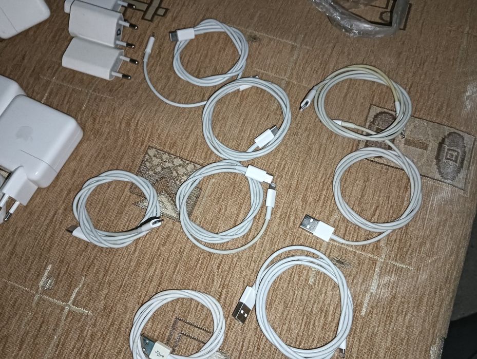 Prądy od ładowarki Apple