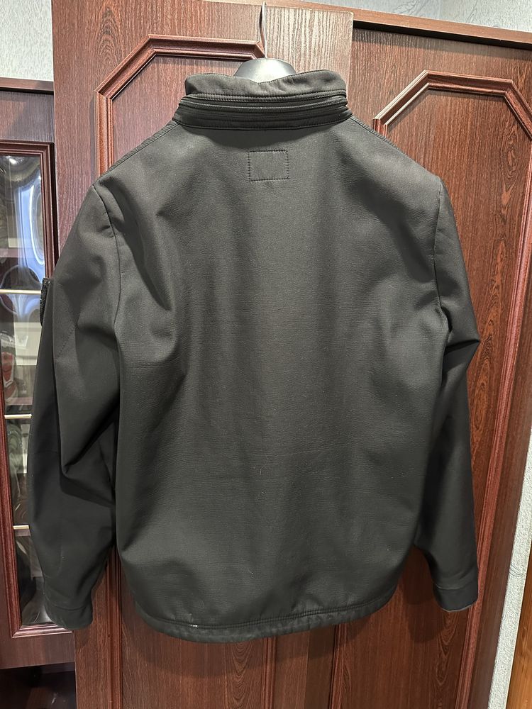 Тактична куртка Softshell (чорна)