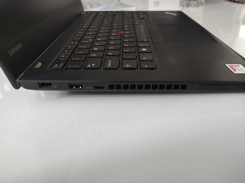 Laptop Lenovo ThinkPad A475 AMD Pro A10-9700B 8GB 250GB Windows 10 Pro