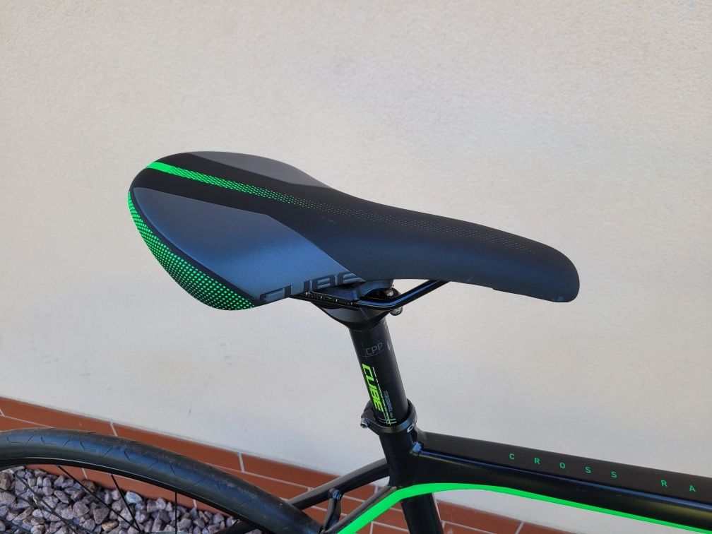 Rower szosowy CUBE CROSS RACE SL * Ultegra 2x11 * hydraulika * 58cm