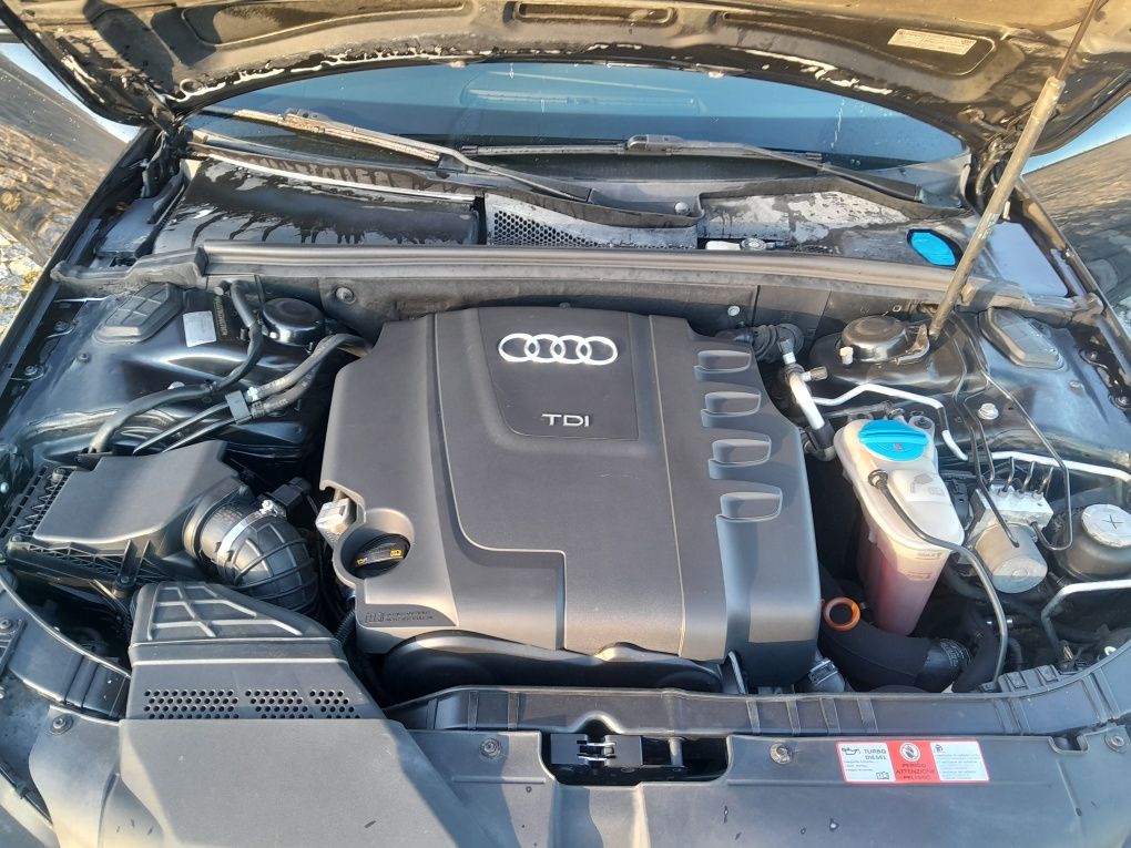 Audi a4 b8 2.0 143cv 330mil