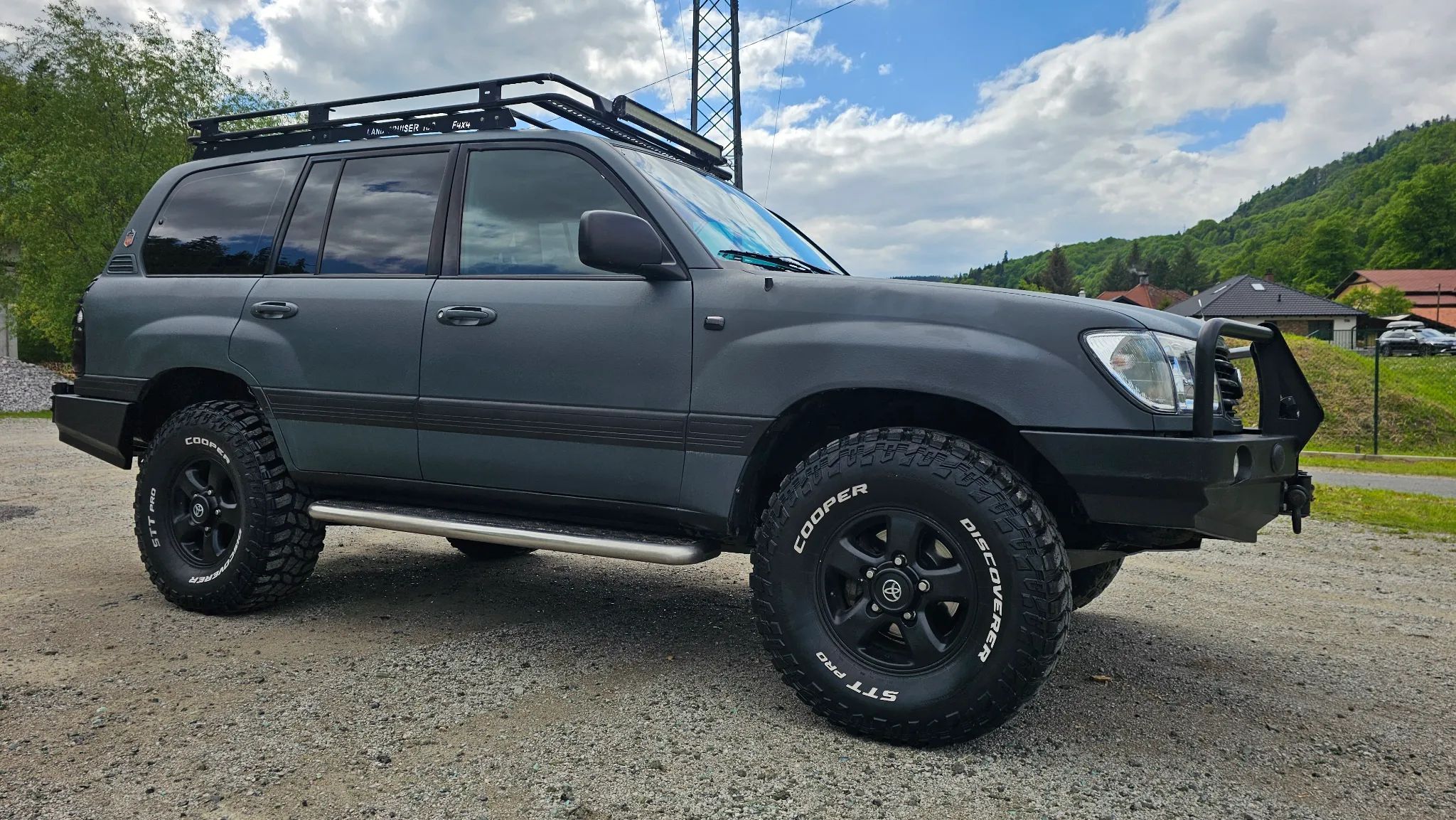 Toyota Land Cruiser