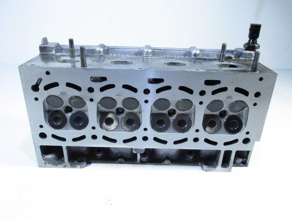 Głowica vw golf IV 4 polo ibiza 1.4 16v