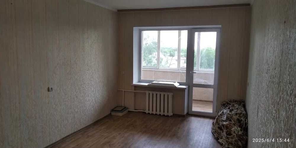 Продам 1кім кв в ЦЕНТРІ з якісним ремонтом Цегла