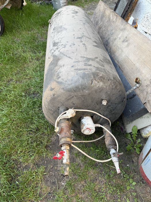 Zbiornik 120 L z grzalka elektryczna