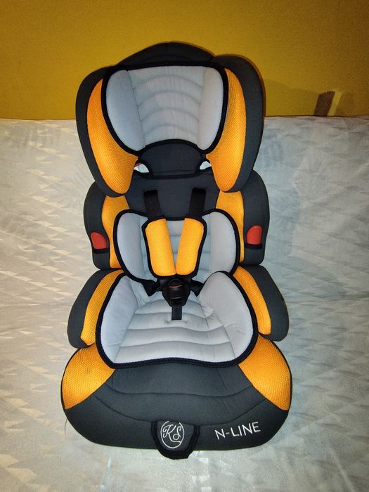 fotelik samochodowy Kindersafety N-Line w kolorze pomarańczowym