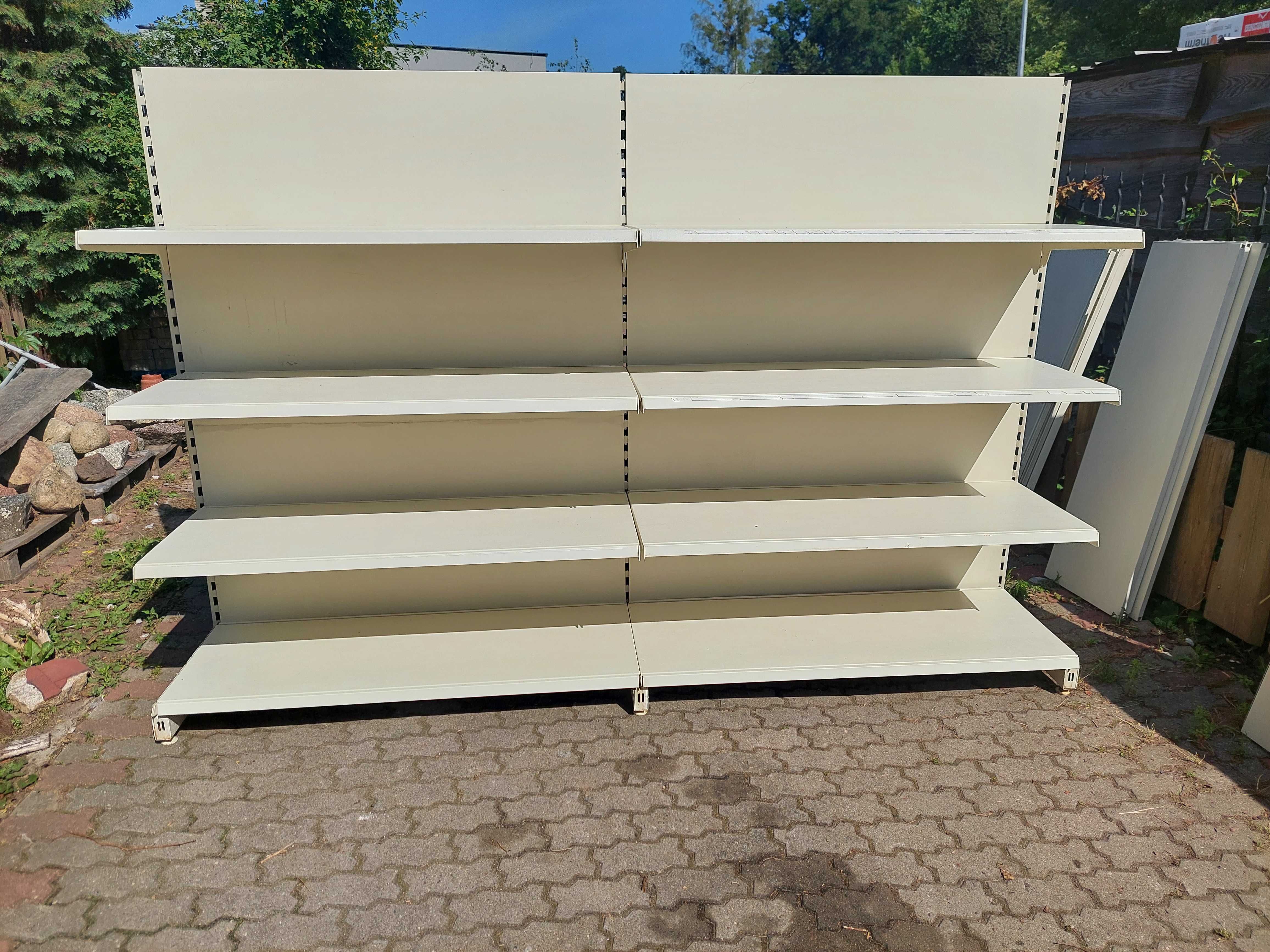 Wyposażenie sklepu regały przyścienne i gondole