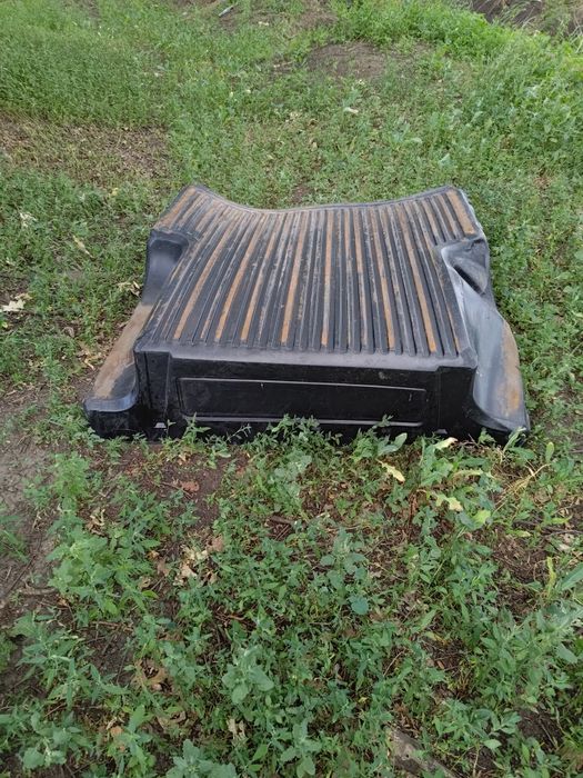 Лоток  (вкладыш) багажника на пикап Ford F150