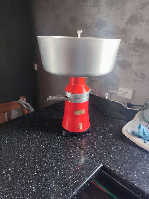 Продам сепаратор