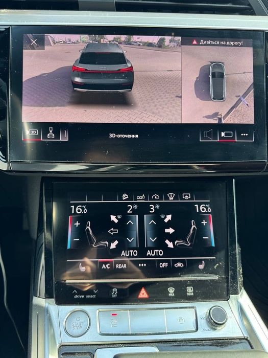 Авто Audi E-tron 55