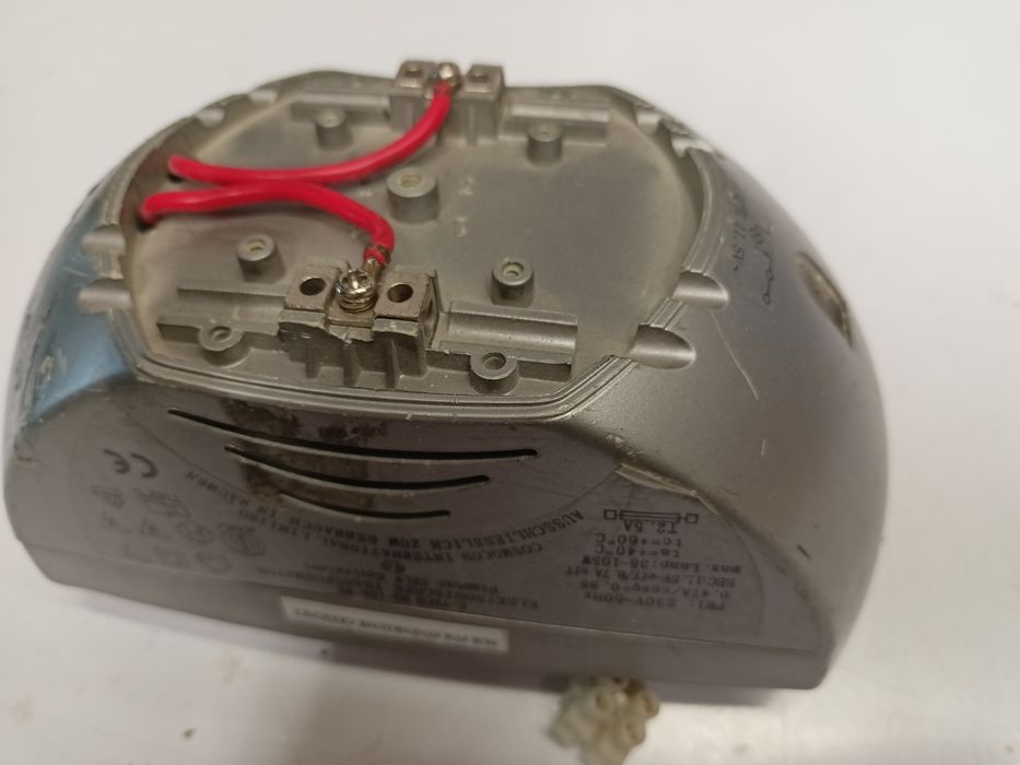 Elektroniczny transformator do oświetlenia 12 V prąd zmienny