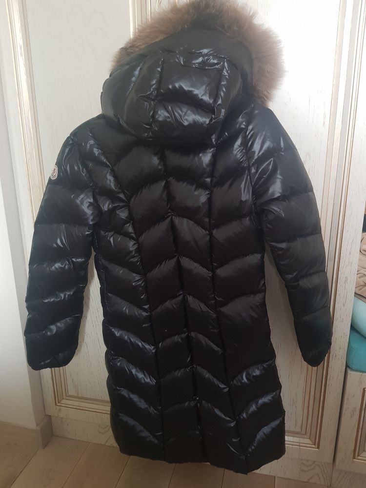 Пухове пальто MONCLER, XS