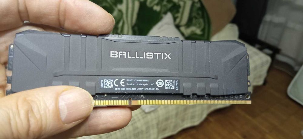Оперативная память Crucial Ballistix DDR4  3200 MHz 16GB (8GBx2)